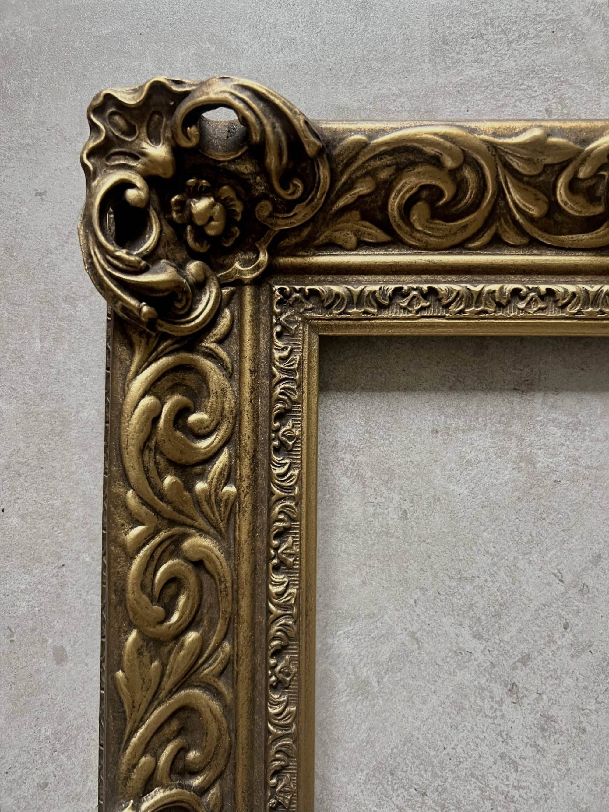 Victorian Style Antique Frame 3
